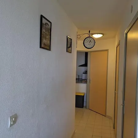 Cosy, Superbe Vue Mer, Piscine. Апартаменты Сет