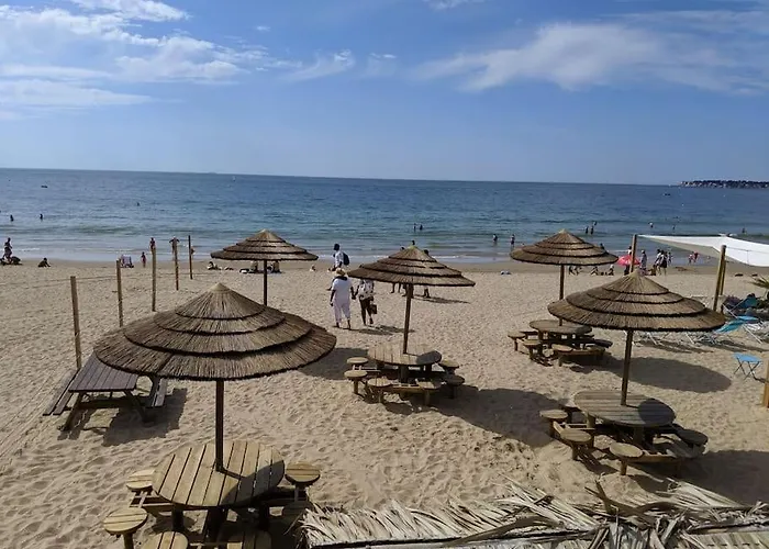 Διαμέρισμα Cosy, Superbe Vue Mer, Piscine. Σετ